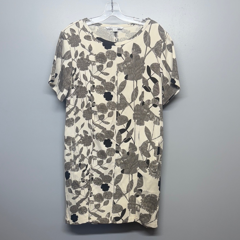 Diane Von Furstenburg Soft Floral Shift Neutral Pattern Dress
